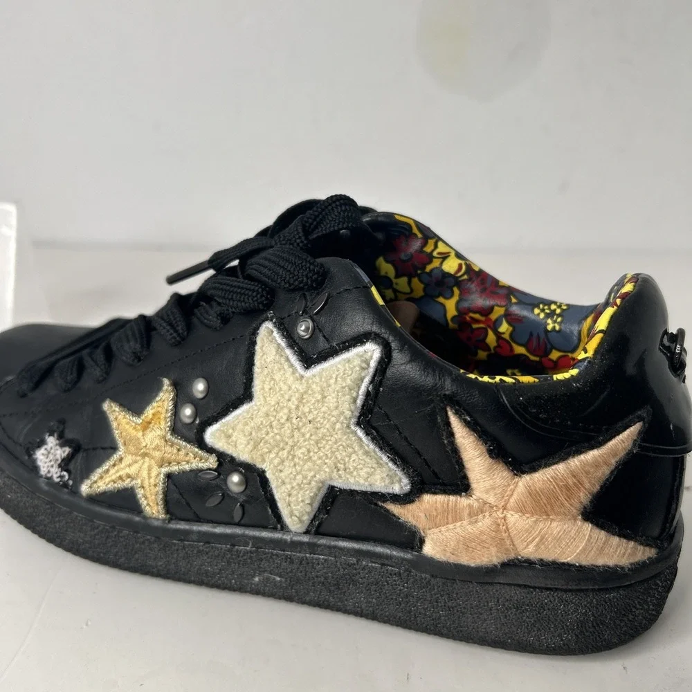 Coach star patch black leather‎ lace up sneakers Sz 8 Worn Once EUC